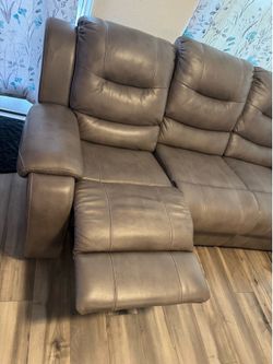Recliner couch