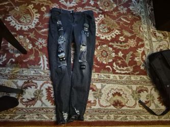Jeans with designs