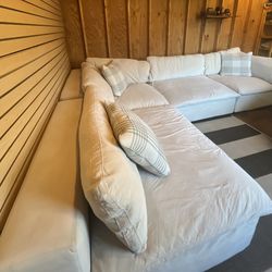 Modular Couch (can Deliver)