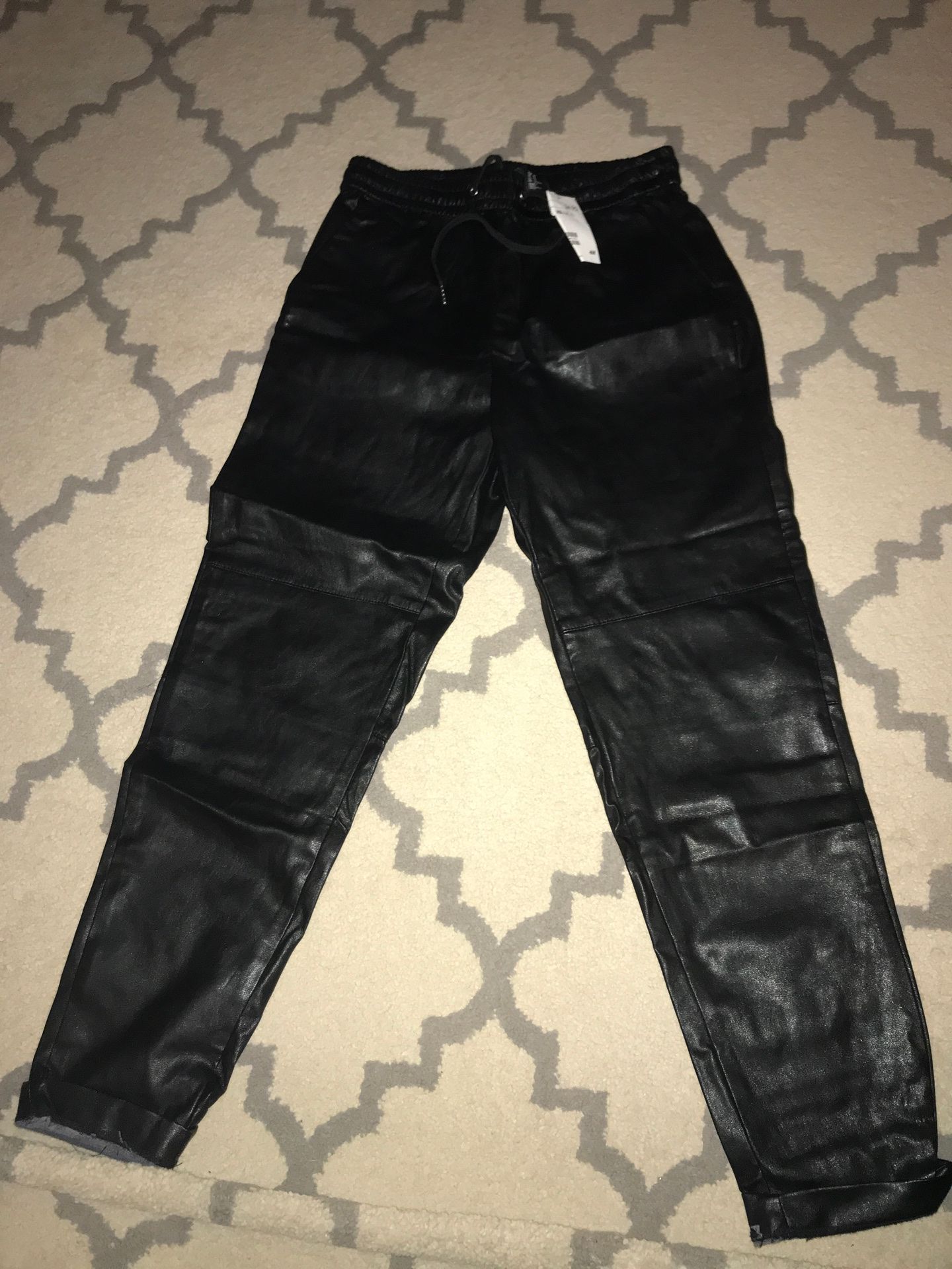 HM leather XS leather pants