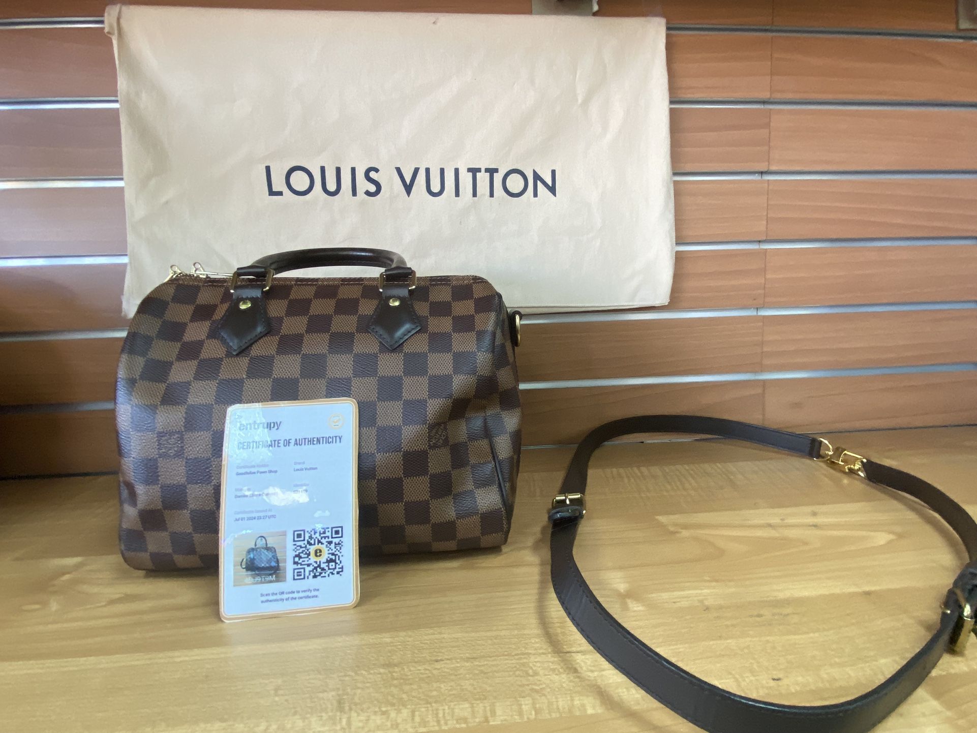 Louis Vuitton Purse