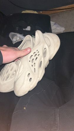 Yeezy Foam Runners Size 9