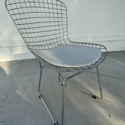  Metal Steel Wire Frame Chair Set with Leatherette PU Pad, White