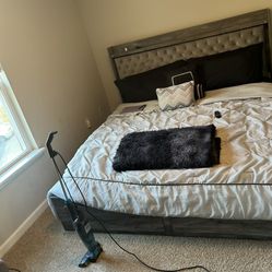 King Size Bed (with Night Stand, Mirror And Dresser) 