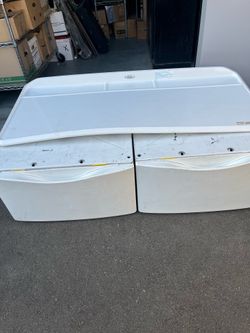 Pedestals & topper for whirlpool duet,