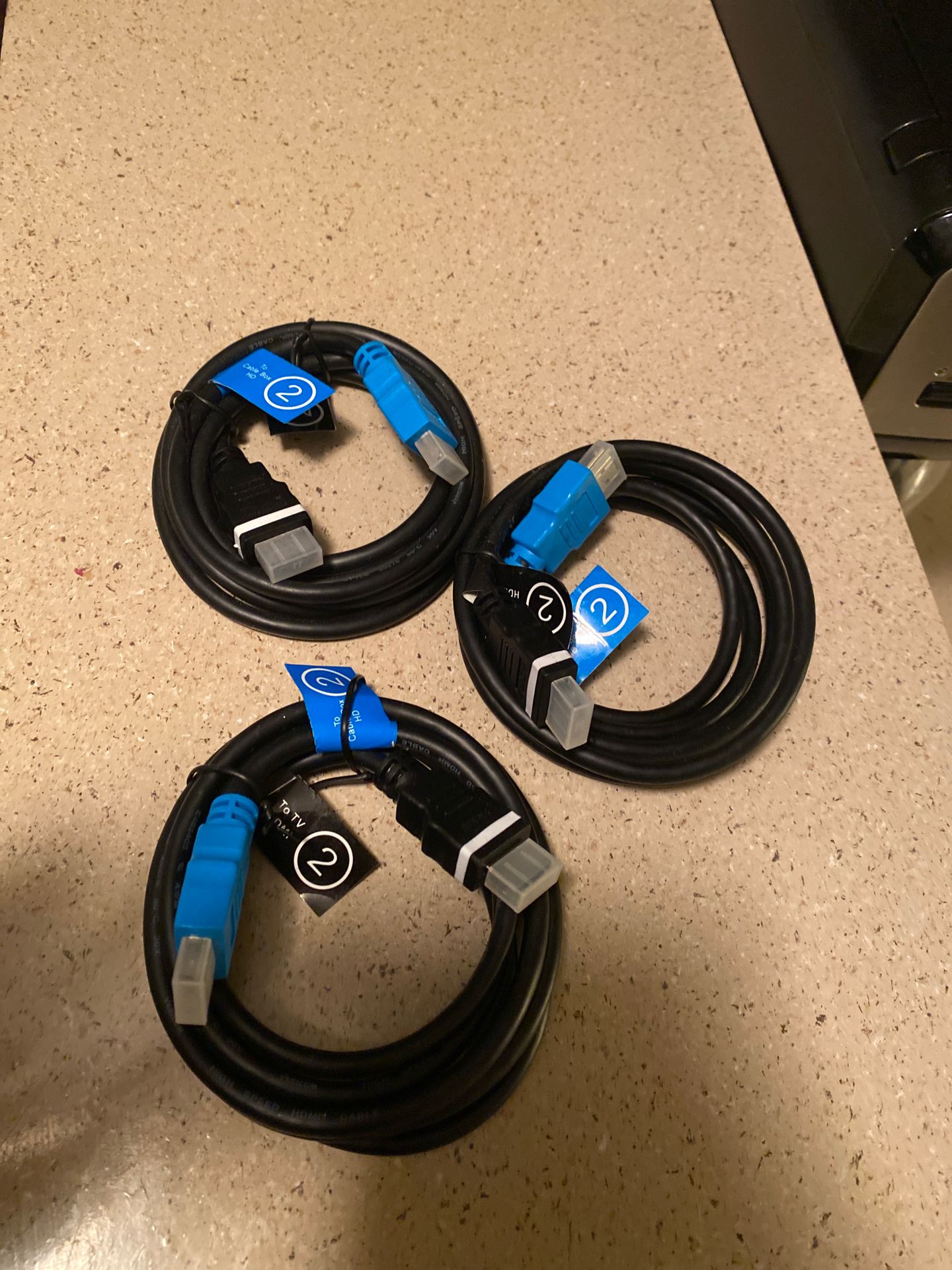 3 HDM1 cables