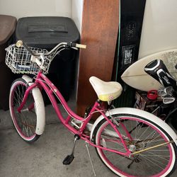Schwinn Beach Cruiser