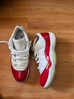 Jordan 11 Cherry low size 13 men