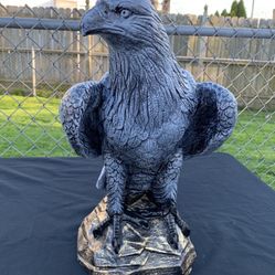 Large Eagle Statue 