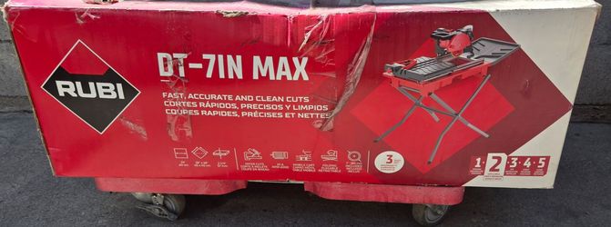 Tile cutter