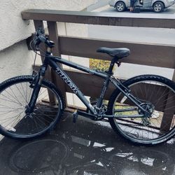 TREK Alpha 3700 Mountain Bike 
