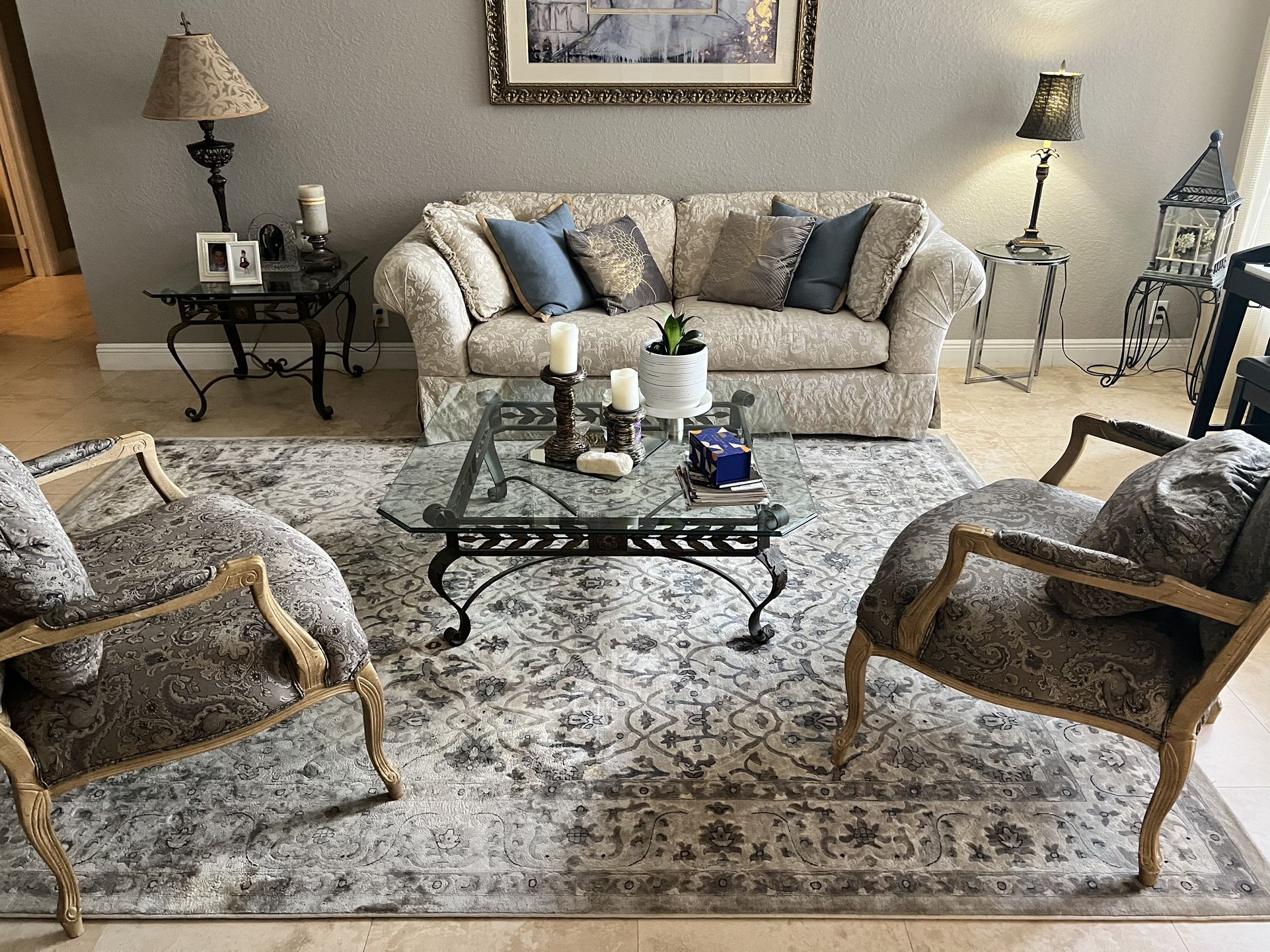 Sofa Living Room $200.