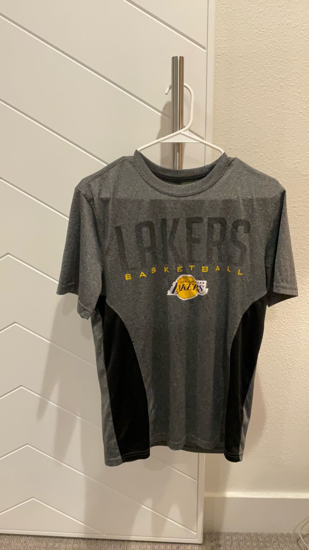 Men’s Small Lakers Dry Fit