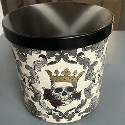 Candle 14 oz gothic glamour White Oak Bath & Body Works NEW
