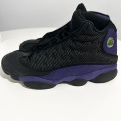 Air Jordan 13 Retro Court Purple, men’s 9.5. 