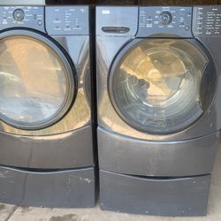 Washer & Gas Dryer. Kenmore Elite. Front Loaders