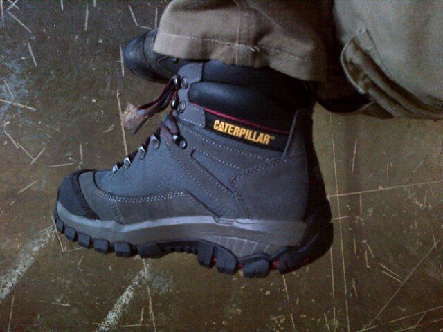CAT Footwear Men's Knightsen Boots Brown size 13 M