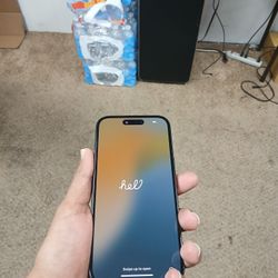 IPHONE 15 UNLOCKED 