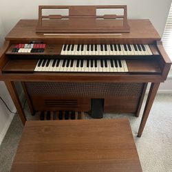 Free Thomas Organ And Bench