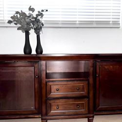 Beautiful Costco Console- Tons Of Storage