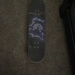 Skateboard  Size 8.0