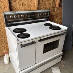 Sears Kenmore Continuous Cleaning Oven - Vintage 