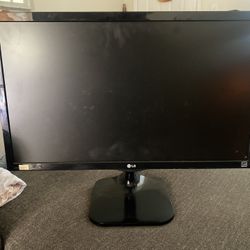 LG 22inch computer Monitor 