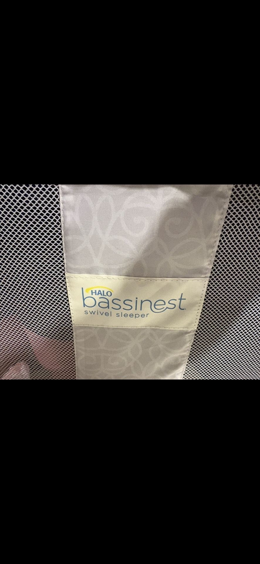 Halo Swivel Bassinet Sleeper $80 Obo
