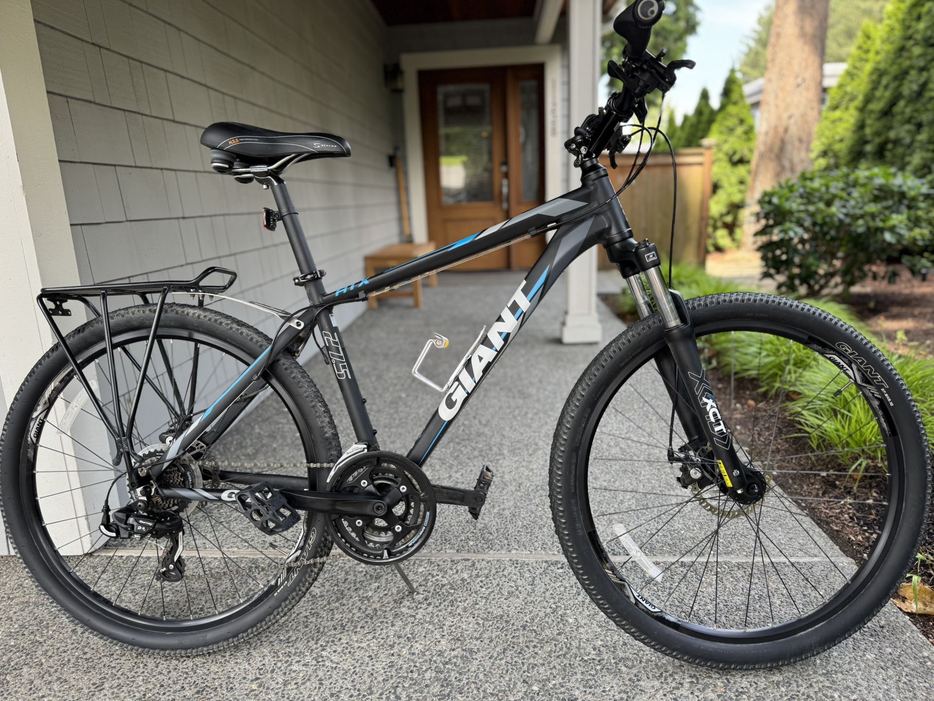 Giant ATX Mountain Bike, Lightly Used