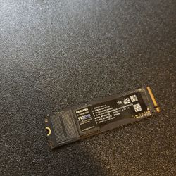 Samsung 990 EVO M.2 SSD