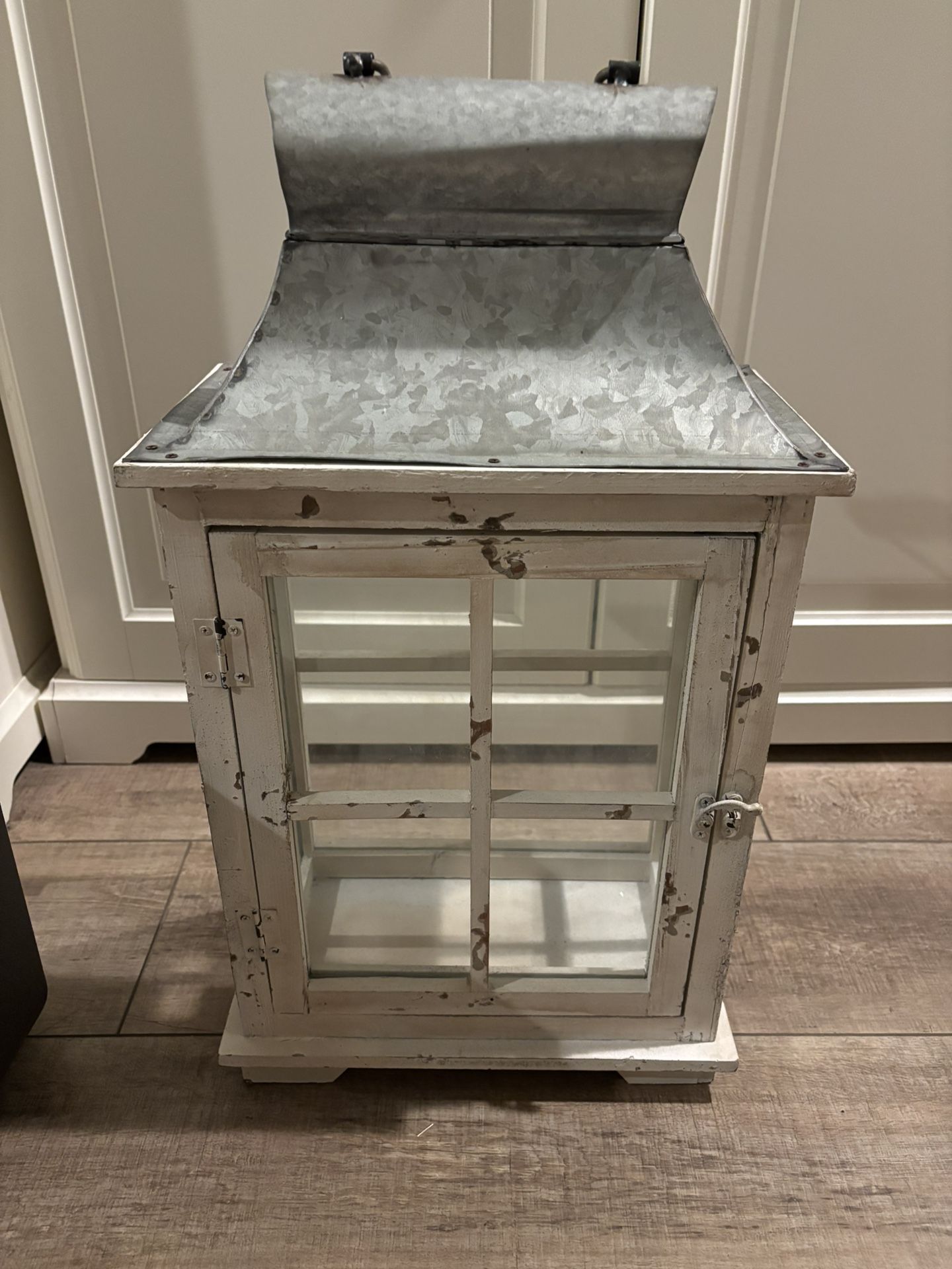 Lantern, Decorative
