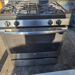 Gas Stove 
