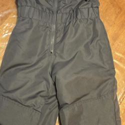Kid’s Snowsuit Size XS