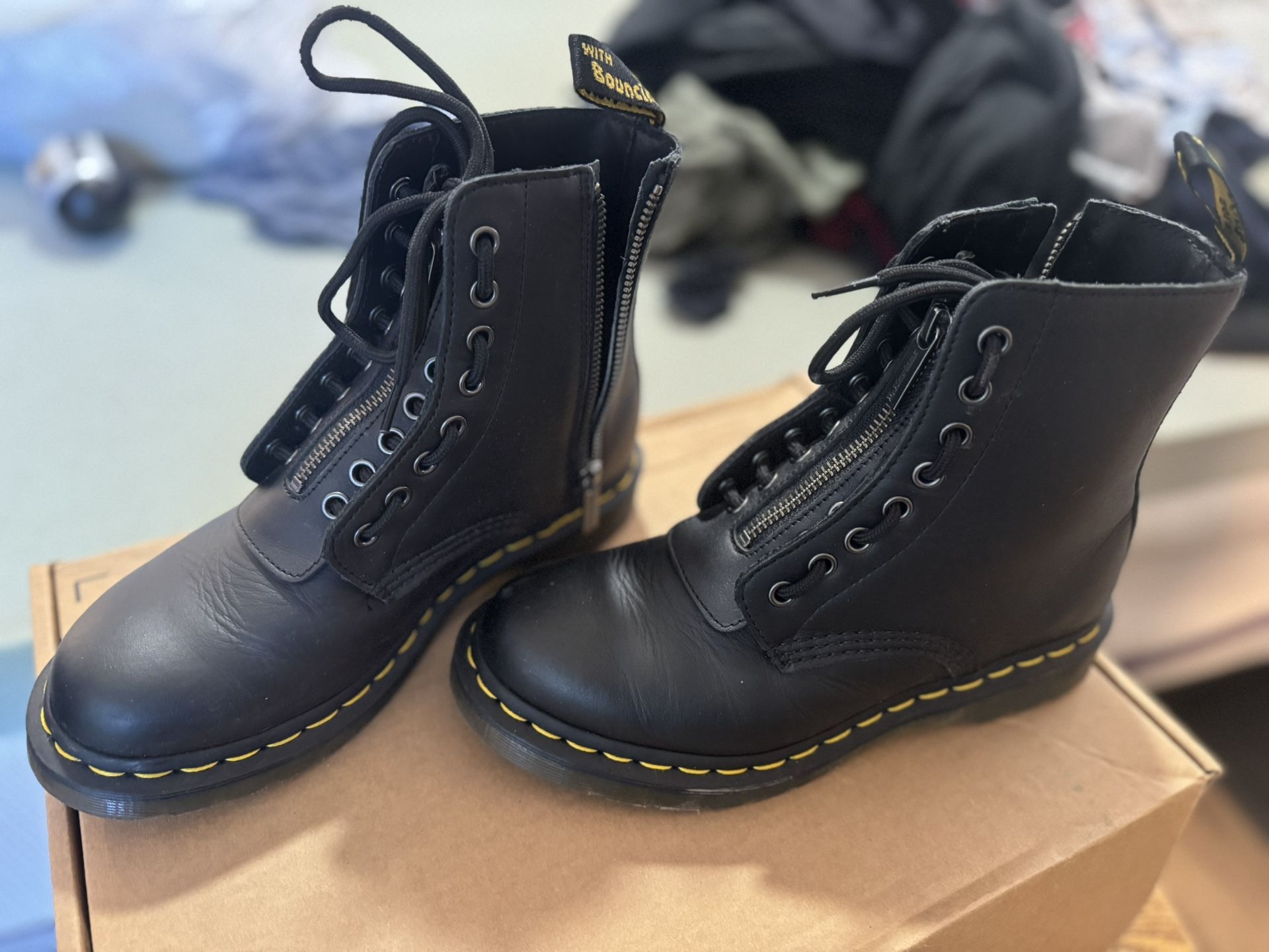 Dr. Martens Woman’s Size 7