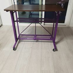 Desk / Table 