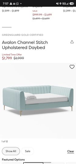 Pottery Barn teens light like new