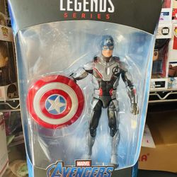 Hasbro- Avengers-Captain America figure 6” New