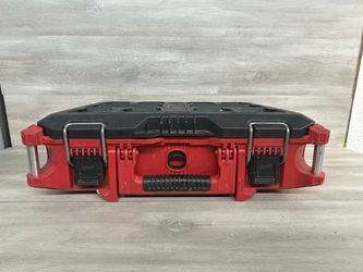 MILWAUKEE 48-22-8424 PACKOUT 22 in. Medium Red Tool Box (PO1022401)
