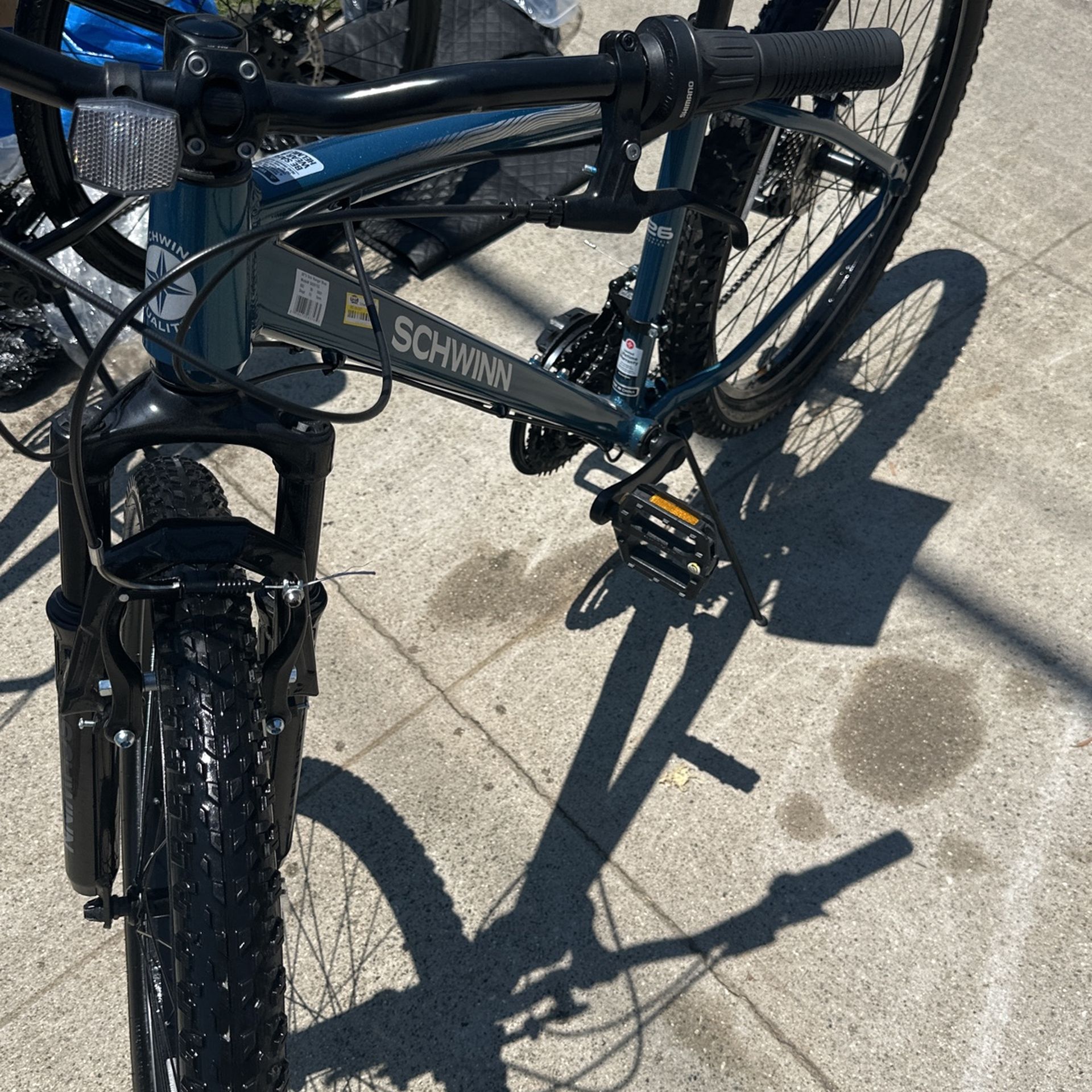 26 Inch Schwinn Ranger Brand New $130, Schwinn Glenwood 700 Cc New, $130 You Choose