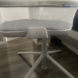 Halo BassiNest Swivel Sleeper 3.0S
