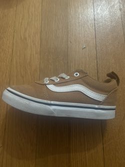 Van Size 9 Toddler 