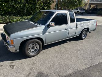 1991 Nissan Pickup