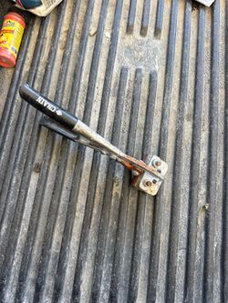 Metal mitres crain