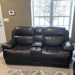 Power Reclining Leather Loveseat 