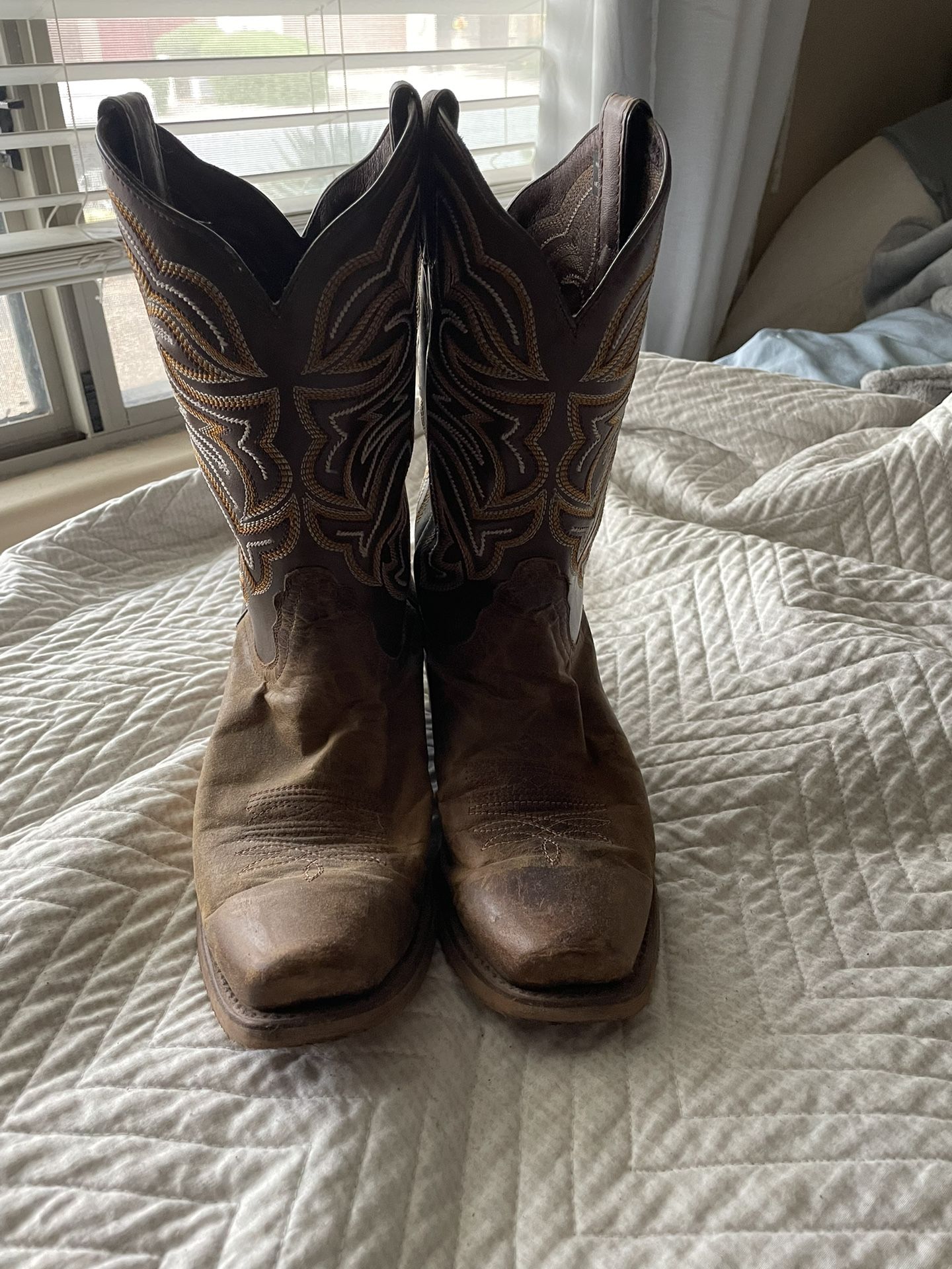 Women’s western boots