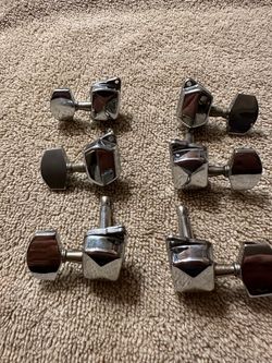 3 x 3 guitar tuners