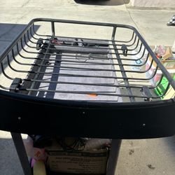 Yakima/Thule Cargo Basket 