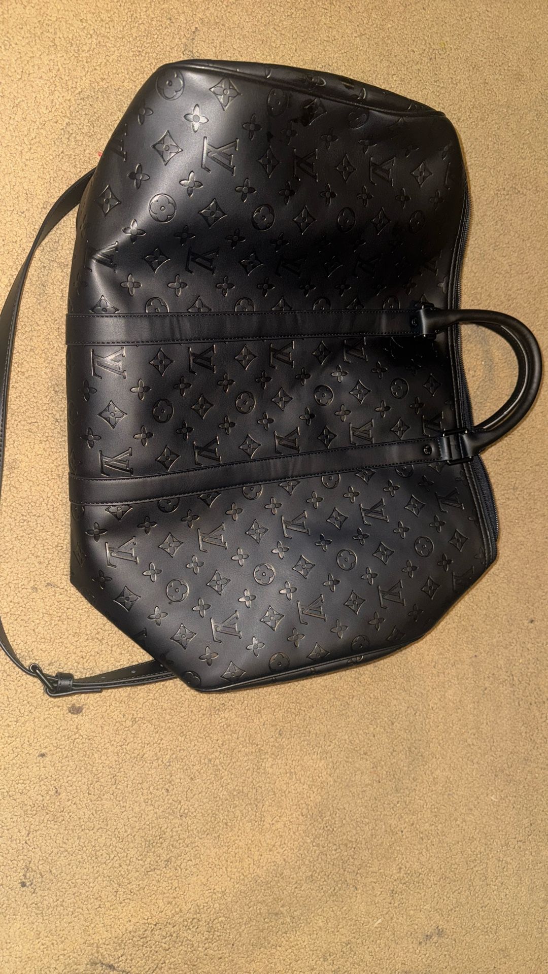 LOUIS VUITTON DUFFLE BAG BLACK