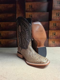 Cowboy boots/ botas de hombre