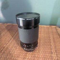 Pristine Vivitar Series 1 lens, 2.8-105mm f2.8-3.8 Minolta MC/MD SR mount